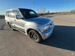 Gris / plateado Usado 2005 Mitsubishi Montero Intense SUV | 10.300 € (Super precio)