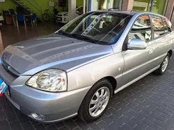 Plateado Usado 2005 Kia Rio Berlina | 3770 € (Precio justo)