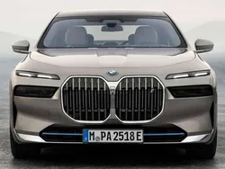 Gris Usado 2018 BMW 740 iPerformance Berlina | 38.990 € (Buen precio)