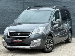 Gris / plata Usado 2017 Peugeot Partner Tepee Outdoor Monovolumen | 11.490 € (Precio justo)