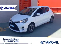 Blanco Usado 2015 Toyota Yaris Active Utilitario | 12.850 € (Un poco caro)