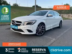 Blanco Usado 2015 Mercedes CLA200 Shooting Brake Familiar | 13.590 € (Buen precio)