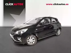 Negro Usado 2024 Mitsubishi Space Star Motion Utilitario | 11.600 € (Precio justo)