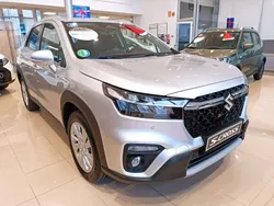 Gris metalizado Nuevo 2024 Suzuki SX4 S-Cross SUV | 22.900 €