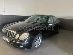 Negro Usado 2004 Mercedes E270 Elegance Berlina | 5850 € (Precio justo)