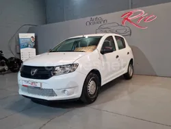 Blanco Usado 2016 Dacia Sandero Base Utilitario | 5900 € (Precio justo)