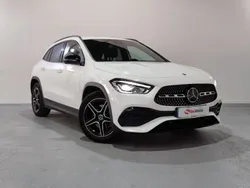 Blanco Usado 2023 Mercedes GLA200 SUV | 41.890 € (Un poco caro)