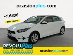 Blanco Usado 2023 Kia Ceed Berlina | 18.490 € (Precio justo)