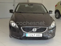Negro Usado 2014 Volvo V40 Kinetic Familiar | 7990 € (Precio justo)