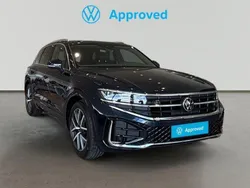Azul Nuevo 2025 VW Touareg R-line SUV | 79.900 €