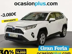 Blanco Usado 2020 Toyota RAV4 Hybrid Business Edition SUV | 23.728 € (Buen precio)