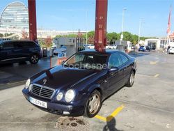 Azul Usado 1999 Mercedes CLK230 Coupe | 2000 €