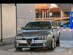 Gris / plata Usado 2010 Alfa Romeo 159 Distinctive Berlina | 8500 € (Precio justo)
