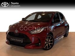 Rojo Usado 2021 Toyota Yaris Hybrid Style Berlina | 17.490 € (Precio justo)
