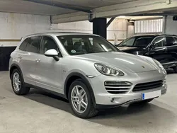 Plateado Usado 2012 Porsche Cayenne SUV | 19.990 € (Super precio)