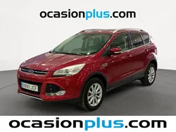 Rojo Usado 2015 Ford Kuga Titanium SUV | 14.590 € (Precio justo)