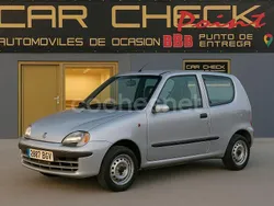 Gris / plata Usado 2001 Fiat Seicento Utilitario | 2750 €