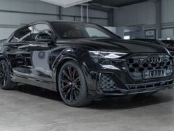 Negro Nuevo 2025 Audi Q8 SUV | 147.900 €
