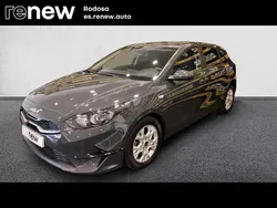 Gris Usado 2022 Kia Ceed Berlina | 15.950 € (Buen precio)
