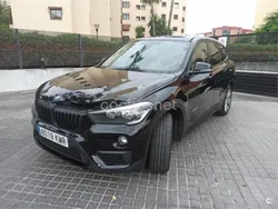 Rojo Usado 2017 BMW X1 Comfort Edition SUV | 13.499 € (Precio justo)