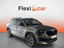 Gris Usado 2022 Skoda Kodiaq SportLine SUV | 30.490 € (Un poco caro)