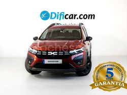 Rojo Usado 2023 Dacia Jogger Extreme Familiar | 25.490 €