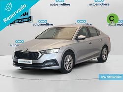 Gris Usado 2023 Skoda Octavia Selection Berlina | 26.890 € (Caro)