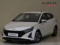 Blanco Usado 2024 Hyundai i20 Utilitario | 15.500 € (Buen precio)