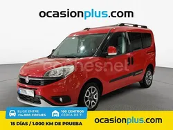 Rojo Usado 2016 Fiat Doblò Trekking Monovolumen | 15.350 €