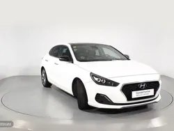 Blanco Usado 2018 Hyundai i30 Style Berlina | 18.200 € (Precio justo)