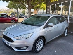 Gris / plata Usado 2016 Ford Focus Business Edition Berlina | 7990 € (Precio justo)