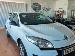 Blanco Usado 2013 Renault Mégane III Authentique Berlina | 7999 €