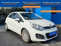 Blanco Usado 2014 Kia Rio Berlina | 6990 € (Precio justo)