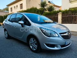 Gris / plata Usado 2015 Opel Meriva Excellence Monovolumen | 5999 € (Buen precio)