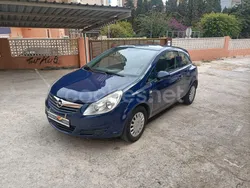 Azul Usado 2009 Opel Corsa Essentia Berlina | 4000 €