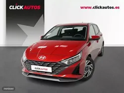 Rojo Usado 2025 Hyundai i20 | 18.900 € (Precio justo)