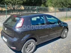 Negro Usado 2011 Fiat Punto Active Utilitario | 5000 € (Buen precio)