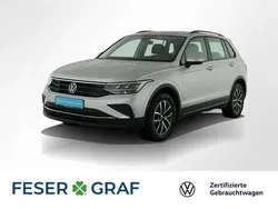 Gris Usado 2023 VW Tiguan Life SUV | 32.631 € (Precio justo)