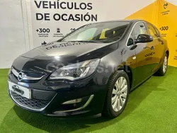 Negro Usado 2014 Opel Astra Selective Berlina | 8990 € (Precio justo)