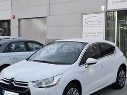 Blanco Usado 2015 DS Automobiles DS4 Berlina | 8900 € (Precio justo)