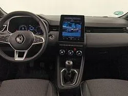 Gris Usado 2024 Renault Clio V Techno Berlina | 16.450 € (Precio justo)
