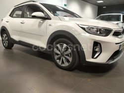 Blanco Usado 2021 Kia Stonic SUV | 16.600 € (Precio justo)
