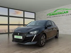 Negro Usado 2023 Peugeot 208 Active Utilitario | 12.190 € (Super precio)