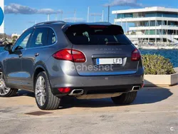 Gris / plata Usado 2011 Porsche Cayenne SUV | 30.900 € (Caro)