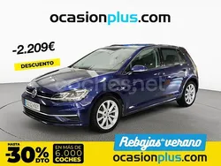 Azul Usado 2019 VW Golf VII Advance Berlina | 15.500 € (Precio justo)
