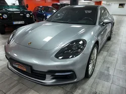 Gris Usado 2020 Porsche Panamera 4 Sport Turismo Berlina | 69.990 €