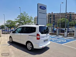 Blanco Usado 2018 Ford Tourneo Courier Trend Monovolumen | 11.750 € (Precio justo)