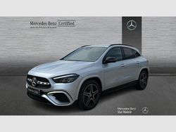 Gris / plateado Usado 2024 Mercedes GLA200 SUV | 39.990 € (Un poco caro)