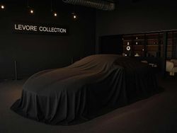 Plateado Usado 2021 Aston Martin DB11 Coupe | 159.700 €