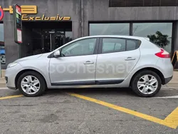 Gris / plata Usado 2012 Renault Mégane III Business Berlina | 5999 € (Precio justo)